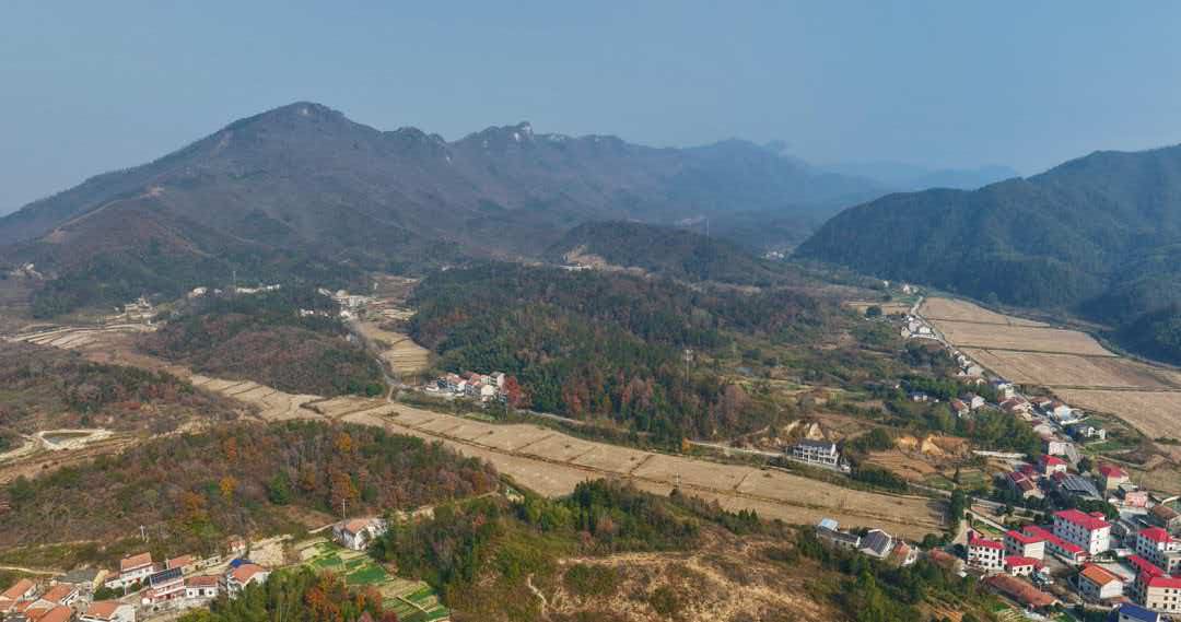 “灵溪脉长·云台铸魂"项目走进芭山村(图1) f6b0d174d8555327041ba7dc2d3713e2.jpg